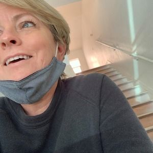 Meet your Posher, Chrissy